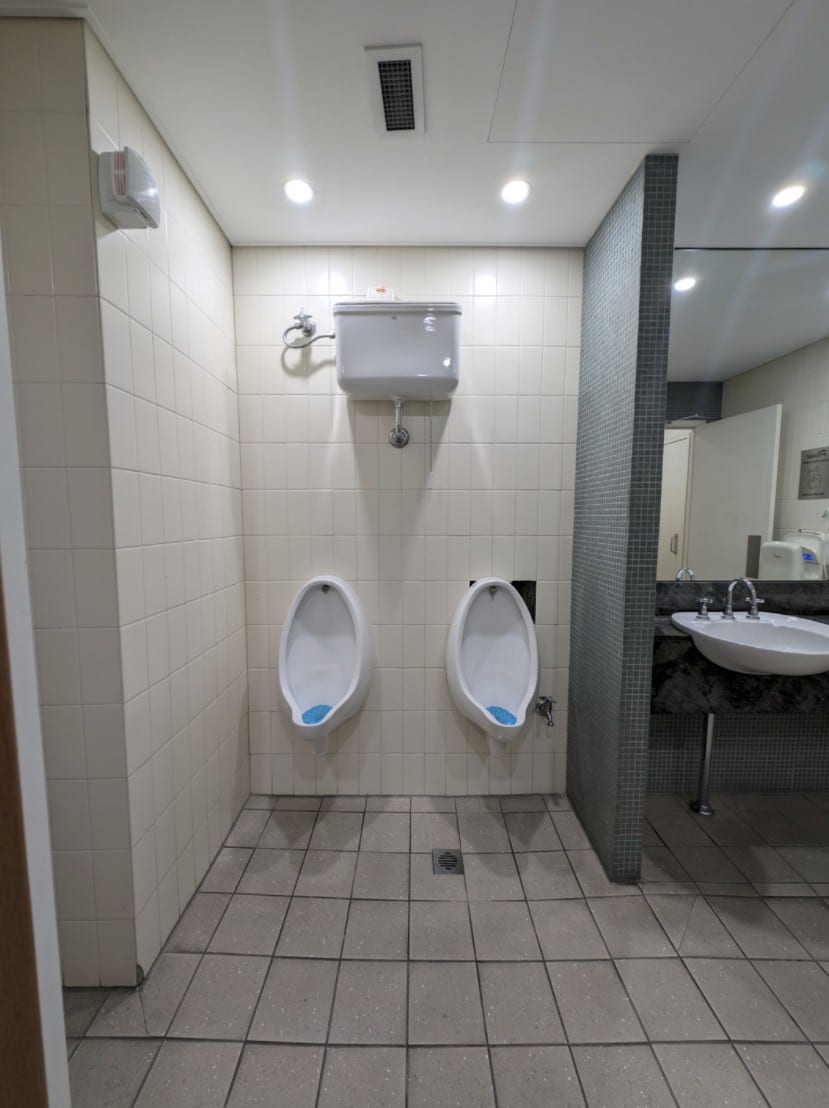 Amenities entry — existing condition